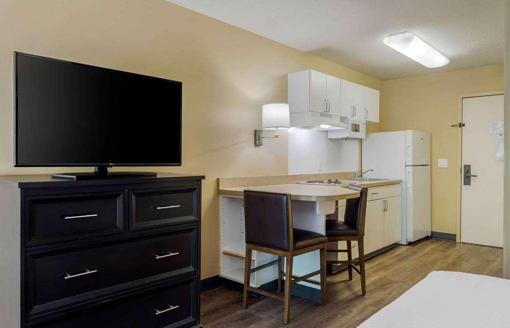 Extended Stay America Suites - Boston - Waltham - 32 4Th Ave Номер фото