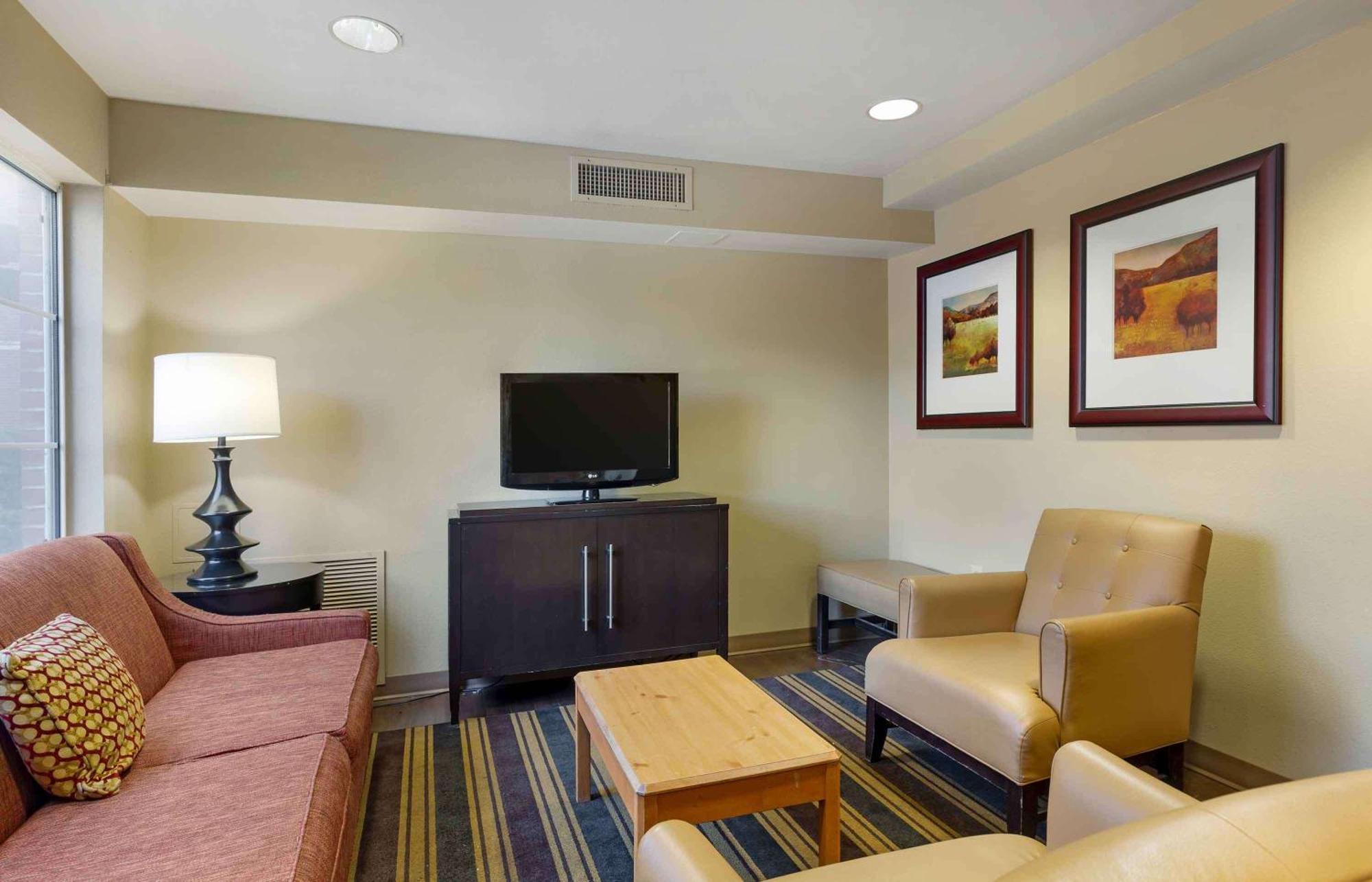 Extended Stay America Suites - Boston - Waltham - 32 4Th Ave Екстер'єр фото