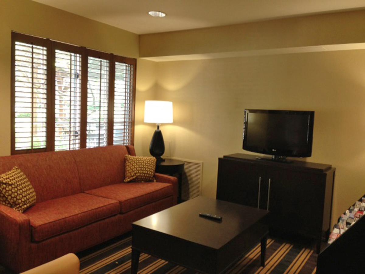 Extended Stay America Suites - Boston - Waltham - 32 4Th Ave Екстер'єр фото