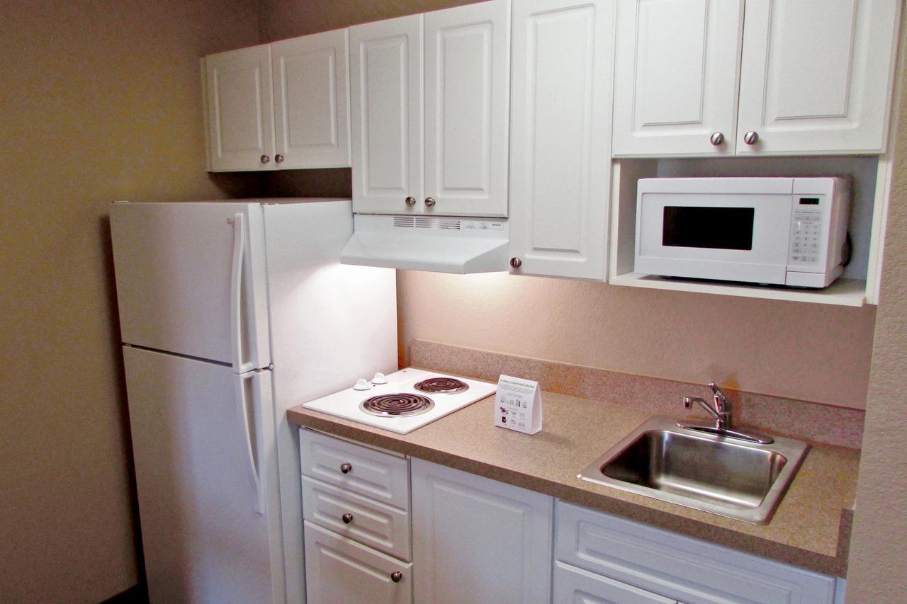 Extended Stay America Suites - Boston - Waltham - 32 4Th Ave Екстер'єр фото